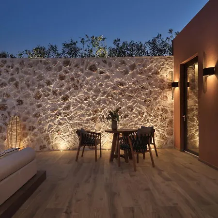 White Springs Retreat Villa Orthoniai